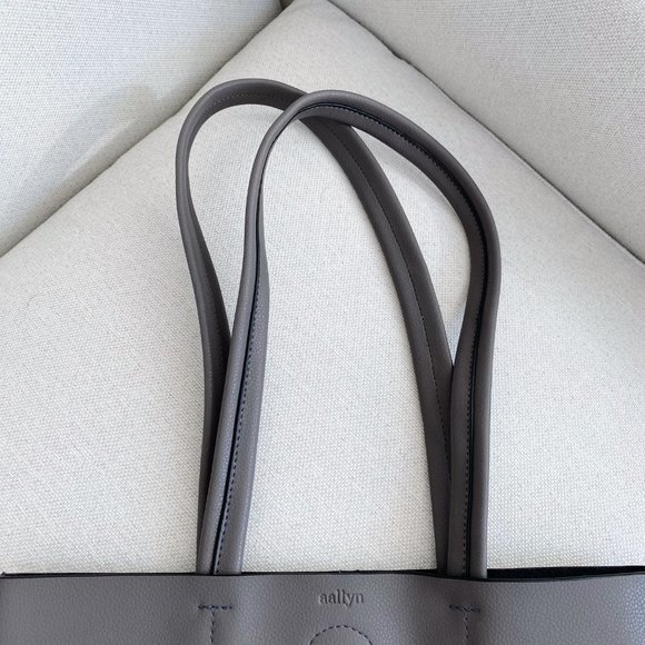 The Ava Genuine Minimal Leather Tote - Grey - Picture 11 of 14